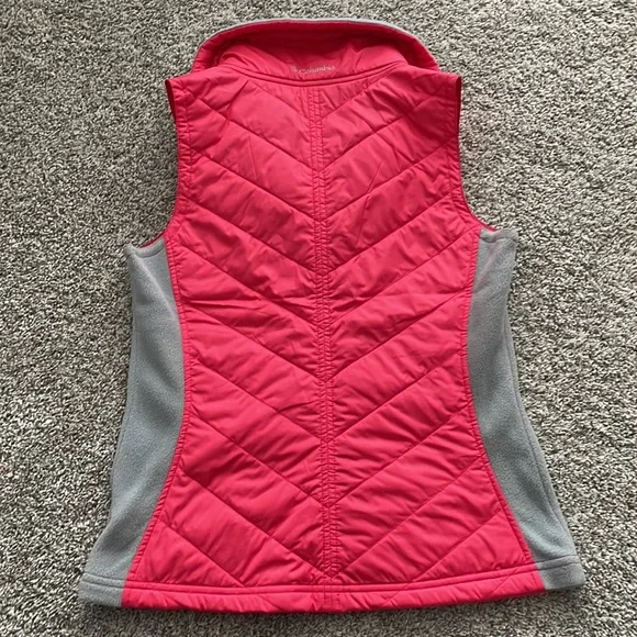 Columbia Vest - Picture 9 of 9